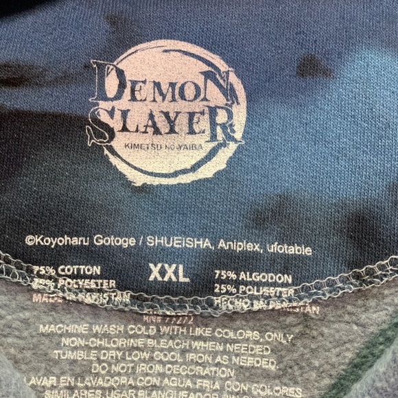 (BRAND NEW) Demon slayer hoodie (FIT LIKE XL) - Picture 2 of 3